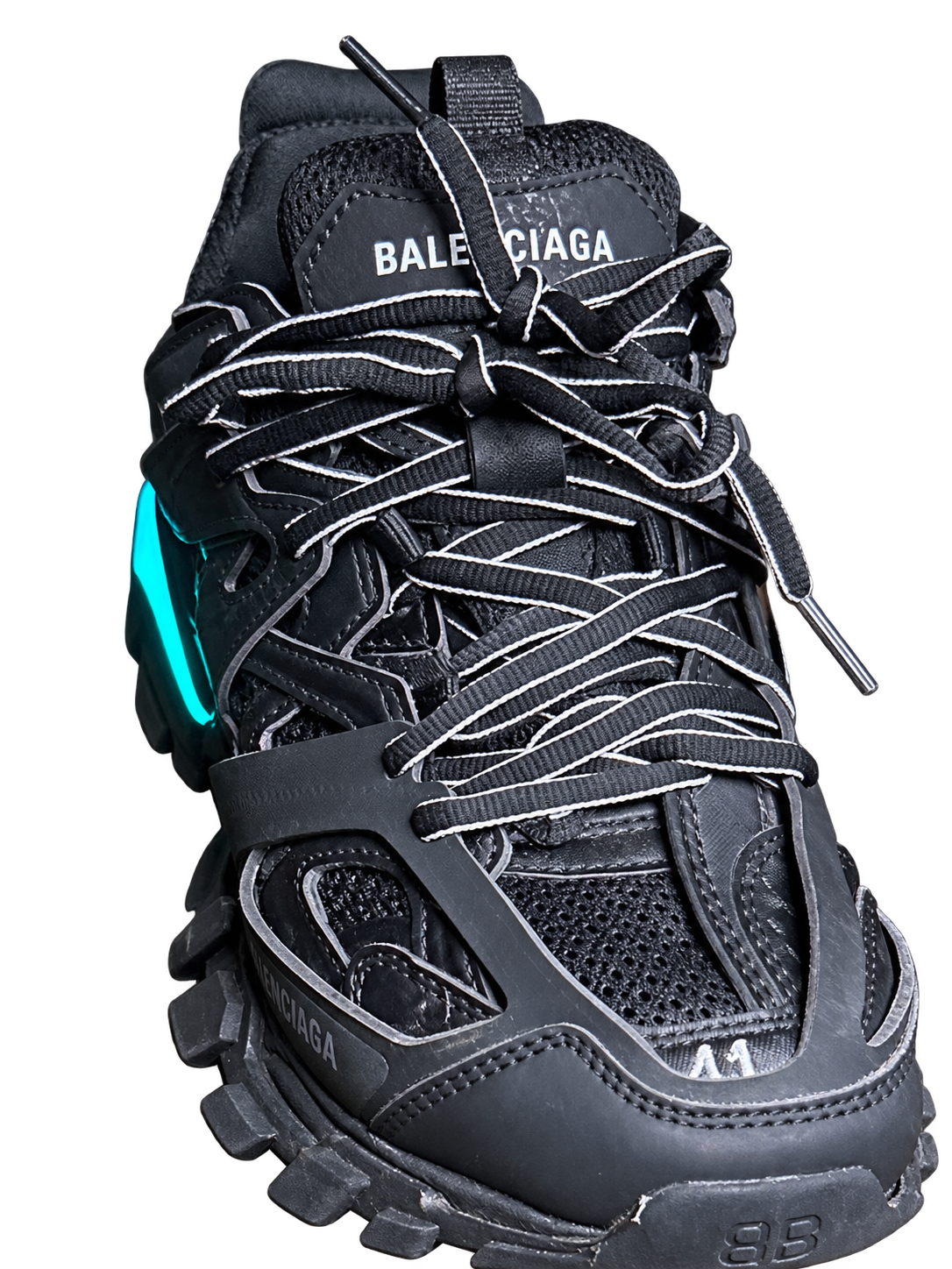 Track LED / Black — front (retouched photograph)